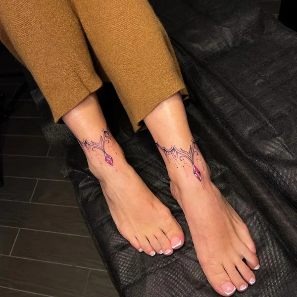 Fine Line tattoo by Аня Дарбицкая in Dubai