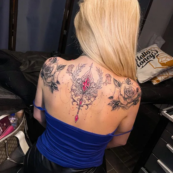 Fine Line tattoo by Аня Дарбицкая in Dubai