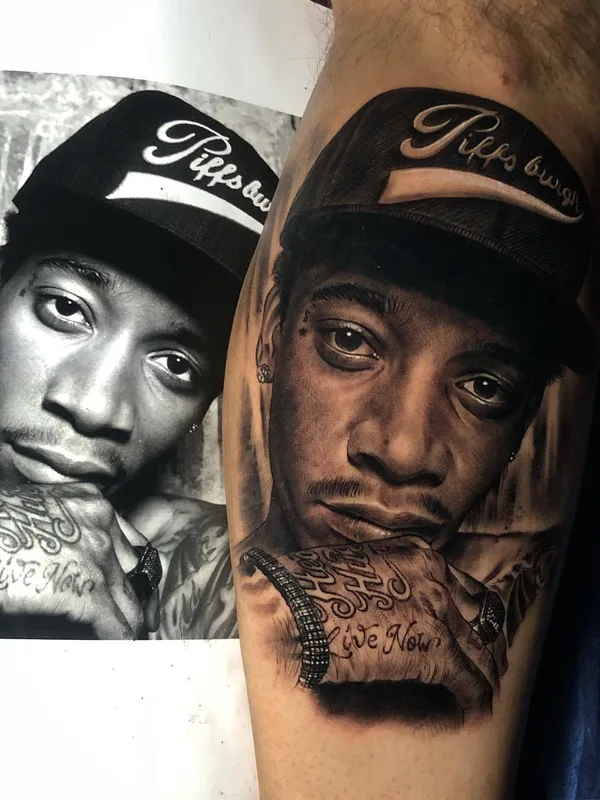 male black and grey realism tattoo auf forearm #27941 | Tätowierer Fred Thomas
