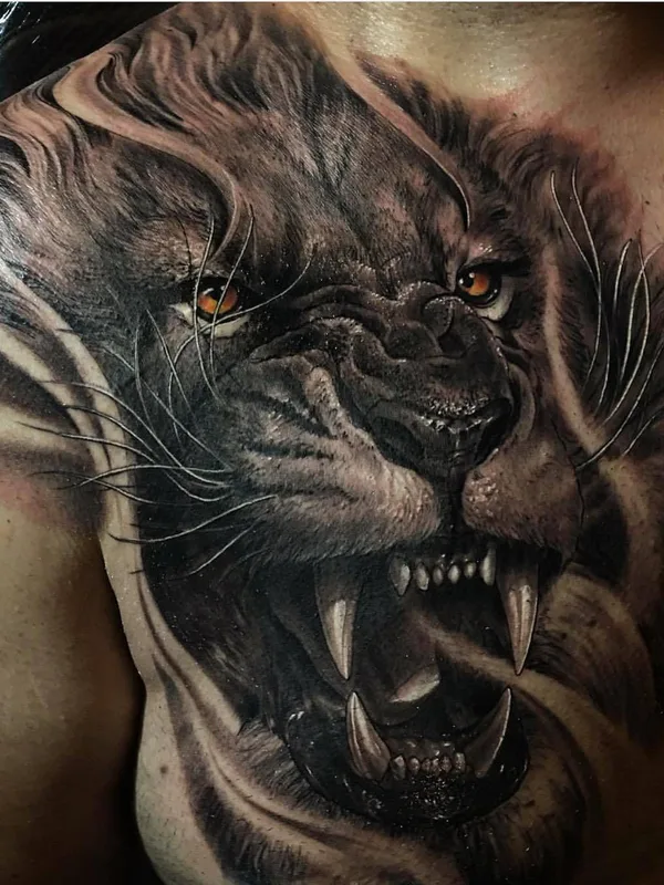 black and grey realism tattoo auf chest #27937 | Tätowierer Fred Thomas