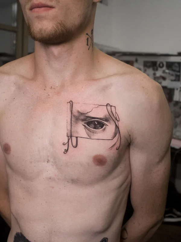 male black and grey blackwork tatuaje en chest #34837 | Tatuador Светлана Дзюбина