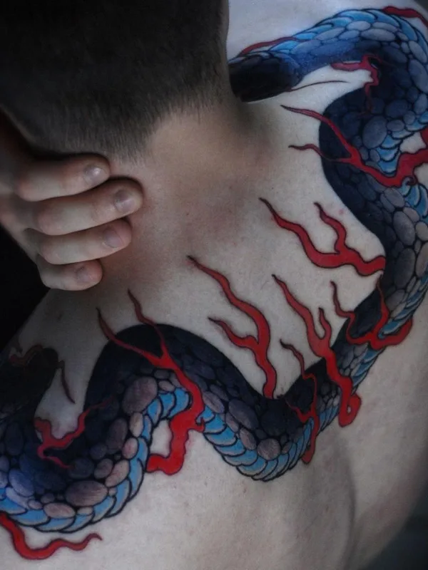 color japanese tattoo auf shoulder blade #50401 | Tätowierer Илья Дин