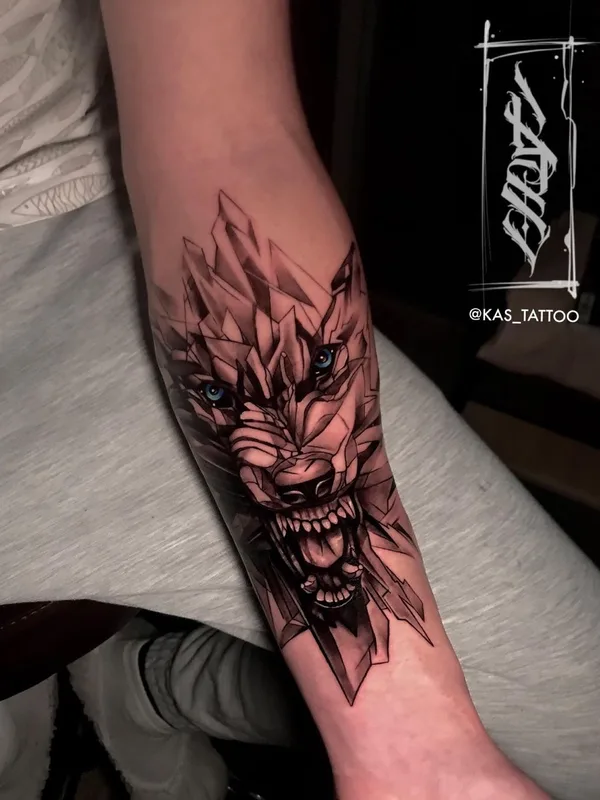 black and grey geometric 타투 부위 forearm #50423 | 타투이스트 Антон Каменских