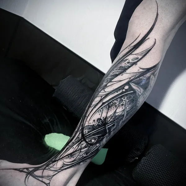 Graphic tattoo by Иджи Тредгуд in Казань
