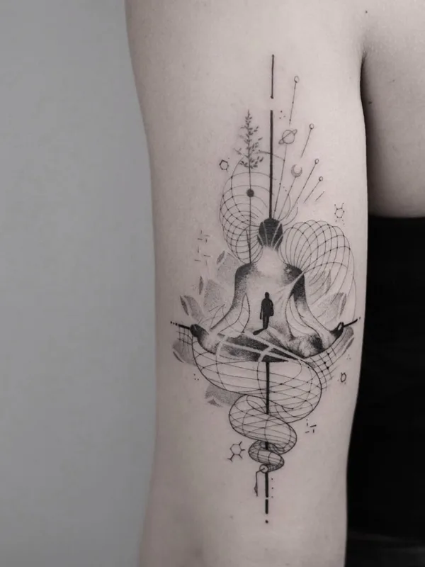 black and grey geometric Tatuagem em upper arm #52986 | Tatuador Миша Нечаев