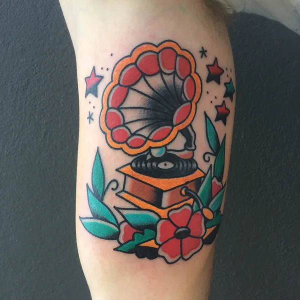 Old School tattoo by Philip Botha in Cape Town