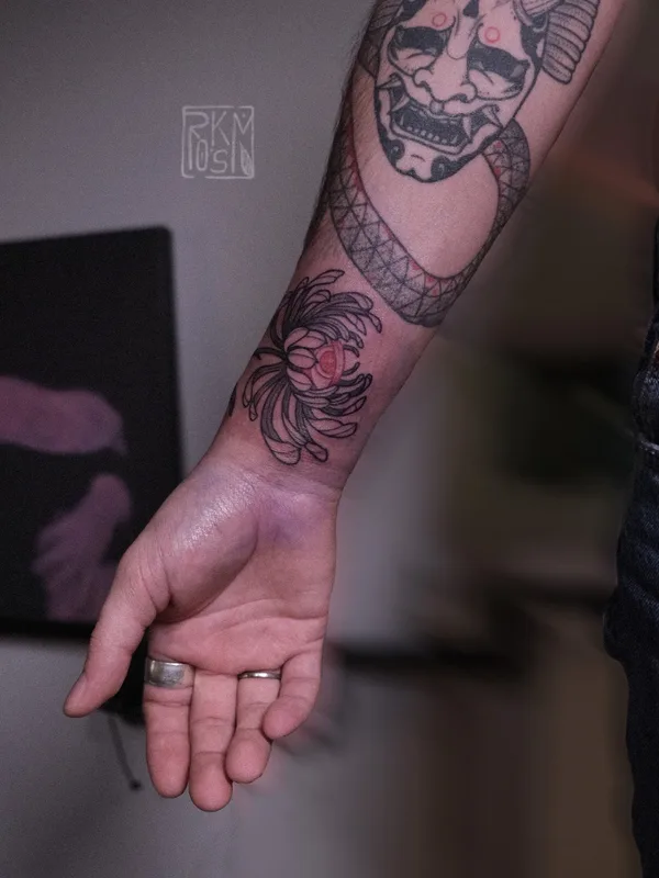 black and grey japanese татуировка на forearm #70475 | Тату мастер PolinaRoksman