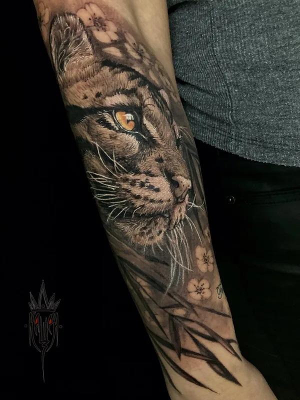 black and grey realism татуировка на forearm #70524 | Тату мастер Виталий Канащенков