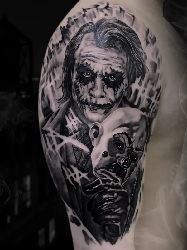 black and grey realism 타투 부위 shoulder #56003 | 타투이스트 Михаил Макеев