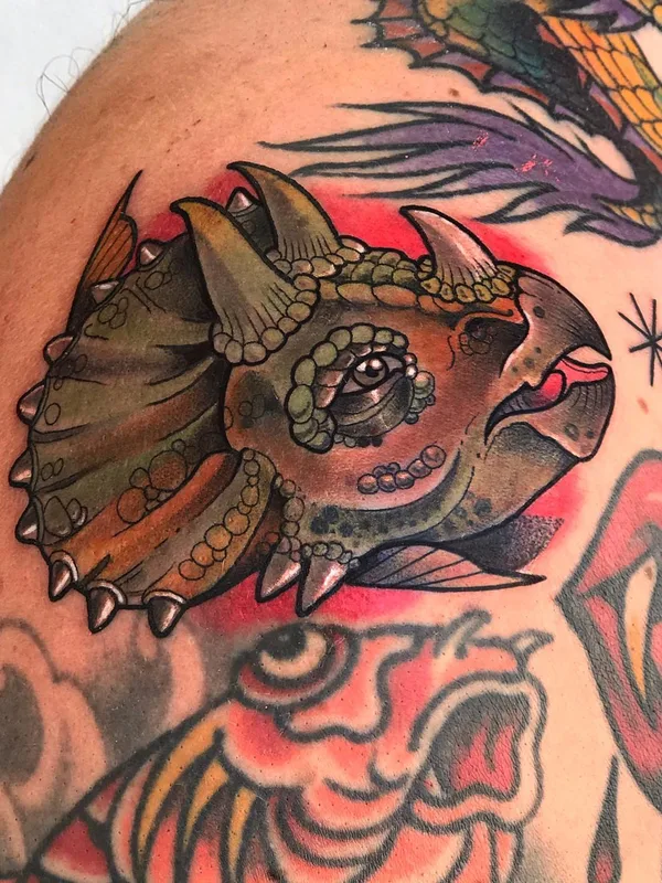 color neo traditional Tatuaggio su shoulder #56181 | Tatuatore Kirsten Grzeskowiak