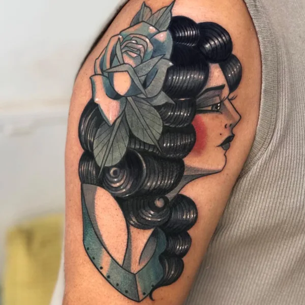 Traditional tattoo by Kirsten Grzeskowiak in Düsseldorf
