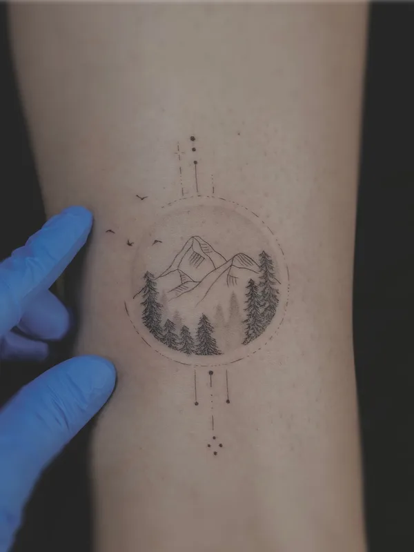 black fineline Tatuagem em forearm #56213 | Tatuador WING YIN