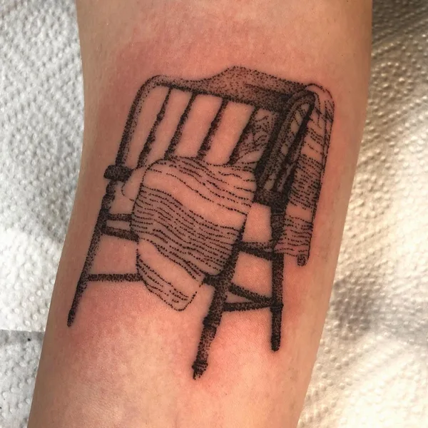 Graphic tattoo by Mackenzie in Düsseldorf