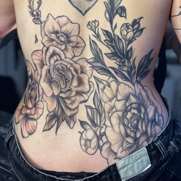 Botanical tattoo by Lisa Rosenfeld in Düsseldorf