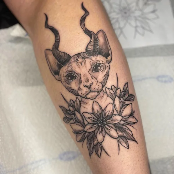 Botanical tattoo by Lisa Rosenfeld in Düsseldorf