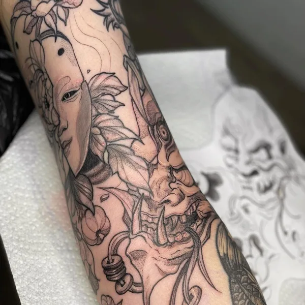 Botanical tattoo by Lisa Rosenfeld in Düsseldorf