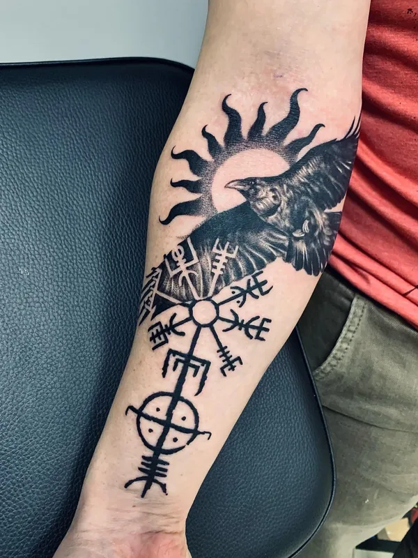 black blackwork Tatuaggio su forearm #73344 | Tatuatore Никита Степаненко VikingTotem
