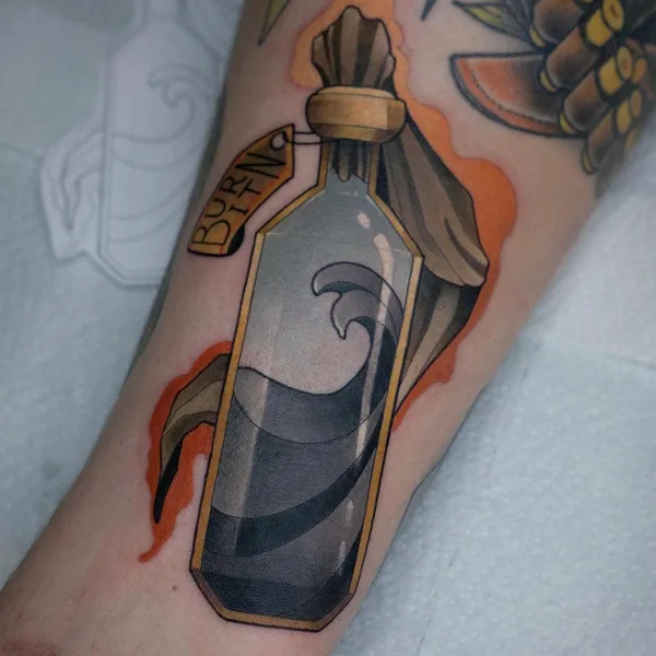 Нео традиционная tattoo by Max Difu in Томск