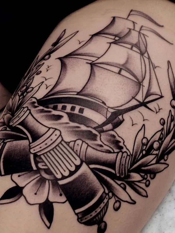 black and grey traditional татуировка на thigh #44640 | Тату мастер Andrew Davidov
