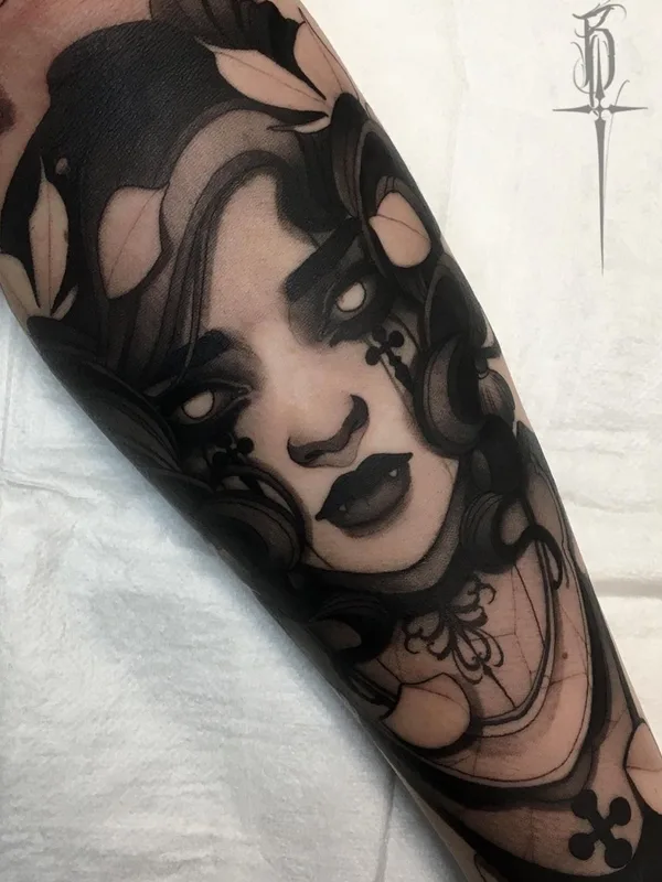 female black and grey black and grey Tatuagem em forearm #44656 | Tatuador Денис Бедринский