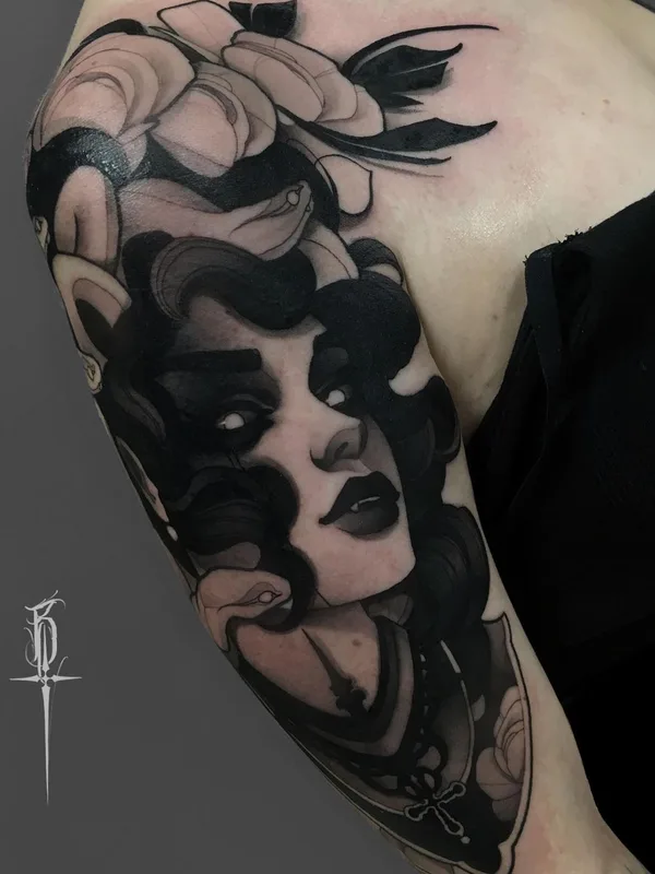 female black and grey blackwork Tatuagem em full sleeve #44655 | Tatuador Денис Бедринский