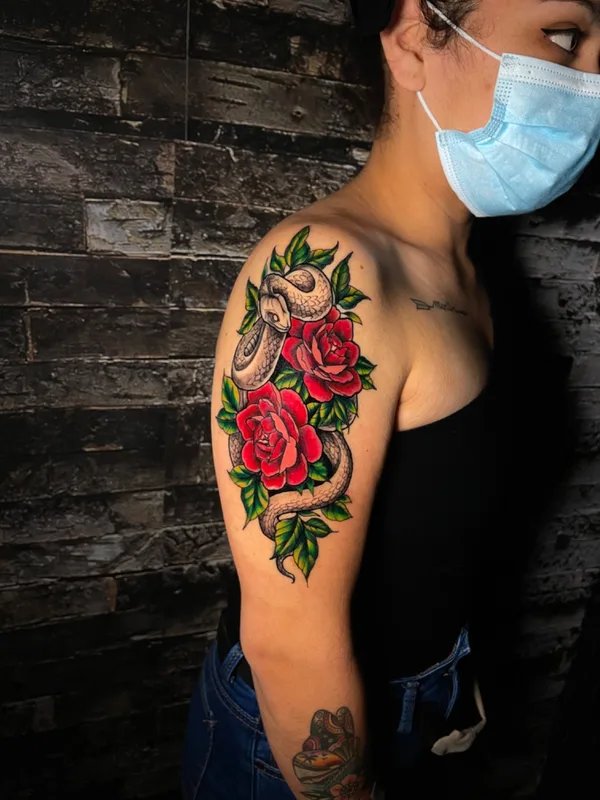 female color neo traditional tatuaje en shoulder #46585 | Tatuador David Hidalgo Hernández