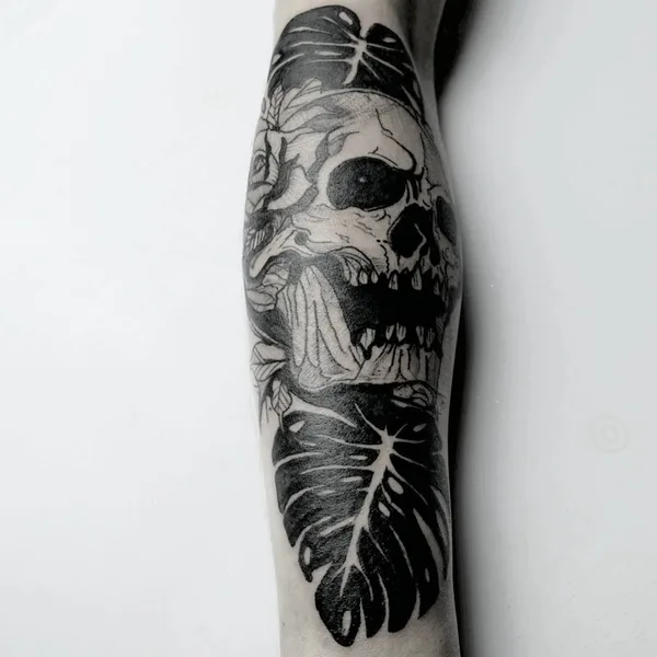 Horror tattoo by Paulo R in Curitiba