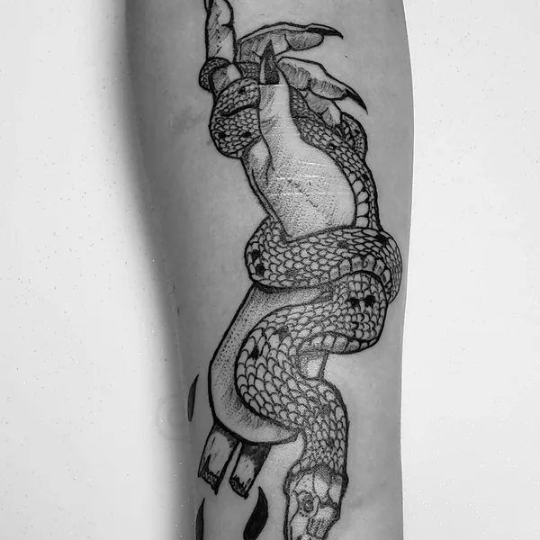 Horror tattoo by Paulo R in Curitiba