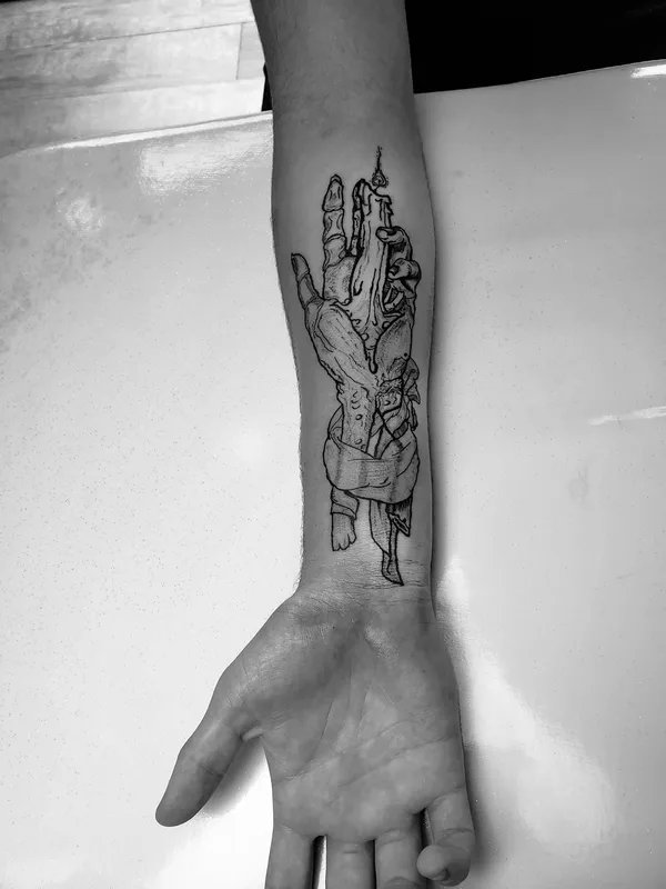black blackwork tatouage sur forearm #38595 | Artiste tatoueur Paulo R