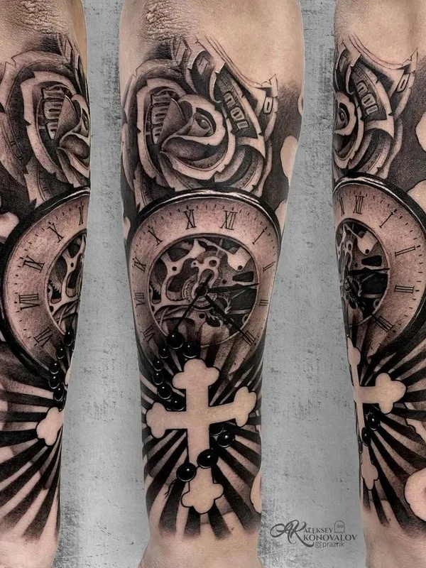 black and grey realism 纹身 在 forearm #50482 | 纹身师 Алексей Коновалов