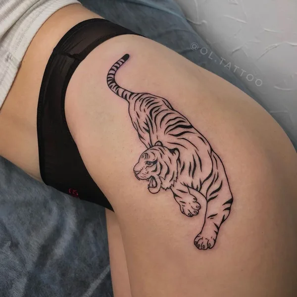 Graphic tattoo by Ольга Иванова in Саратов