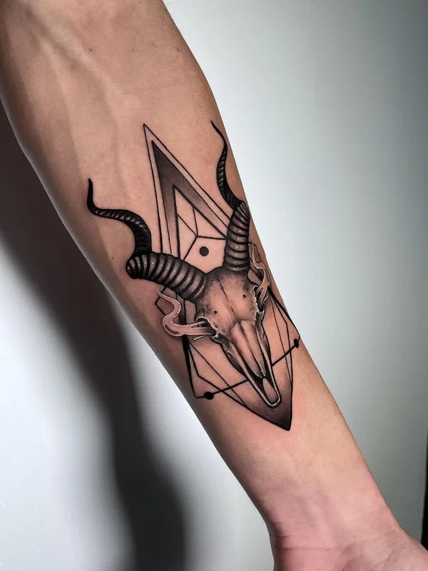 black and grey black and grey татуировка на forearm #50598 | Тату мастер Сергей Кочетков