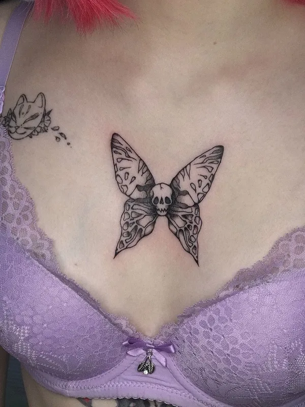 female black blackwork 타투 부위 chest #50629 | 타투이스트 Носик Собачкин