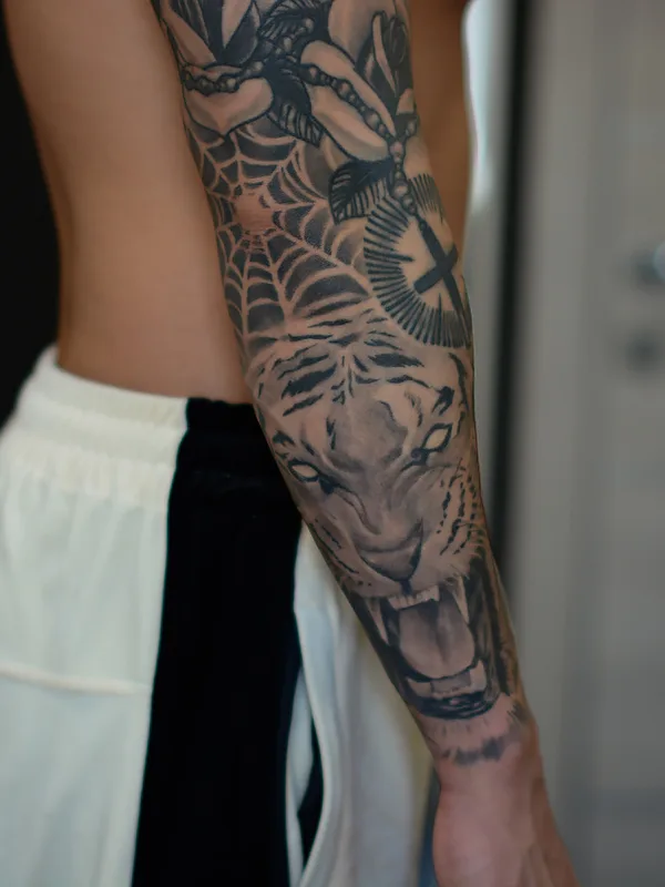 male black and grey realism Tatuaggio su full sleeve #64270 | Tatuatore Андрей Тихомиров