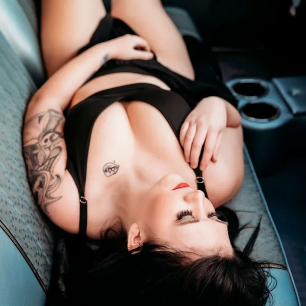 татуировка #52996 | Тату Модель Brittany Ackroyd