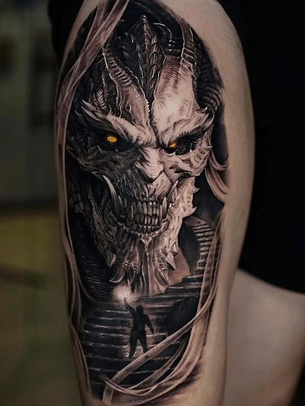 black and grey realism tatuaje en thigh #66208 | Tatuador Franky Lozano