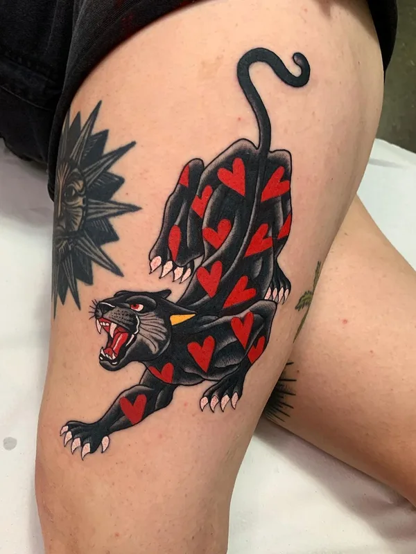 color traditional tatouage sur thigh #40051 | Artiste tatoueur Julian