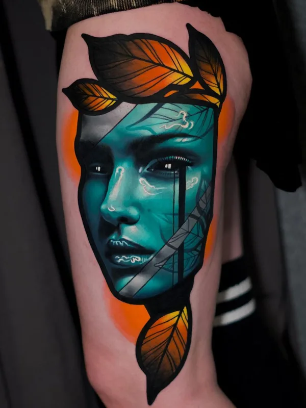 female color realism tatuaje en thigh #55383 | Tatuador Colin Whitfield
