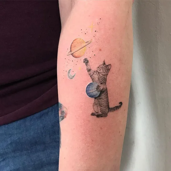 Minimalism tattoo by Hernan Giamberardino in Palma