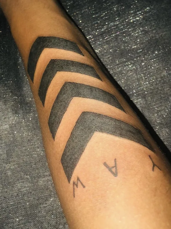 black geometric татуировка на forearm #58326 | Тату мастер Acidhead