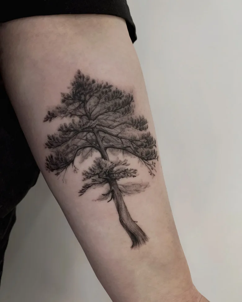 Tree tattoo by tattoo artist Maxim Pishunov