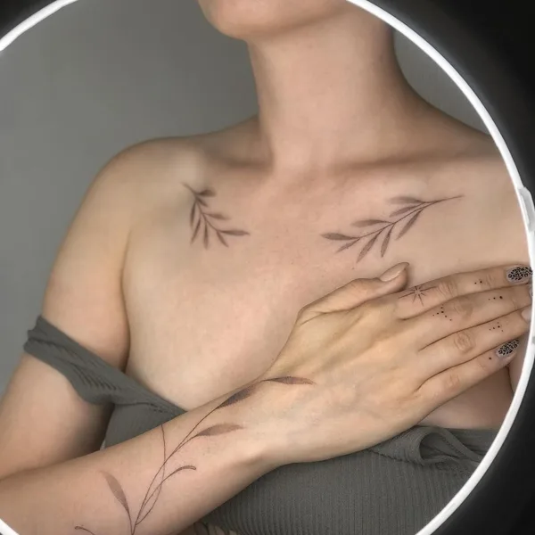 Graphic tattoo by Алина Чеботарева in Саратов