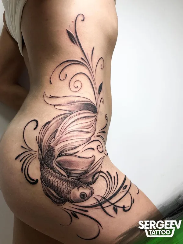female black and grey blackwork 纹身 在 hip #50674 | 纹身师 Сергей Сергеев