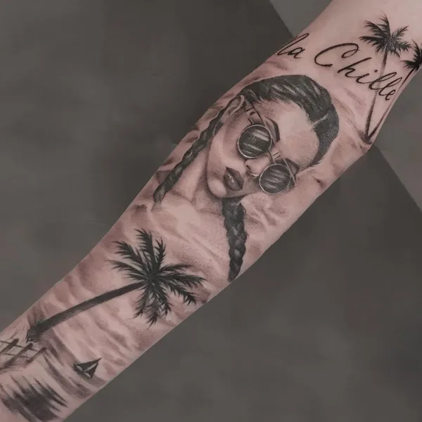 Graphic tattoo by Аля Тугушева in Саратов