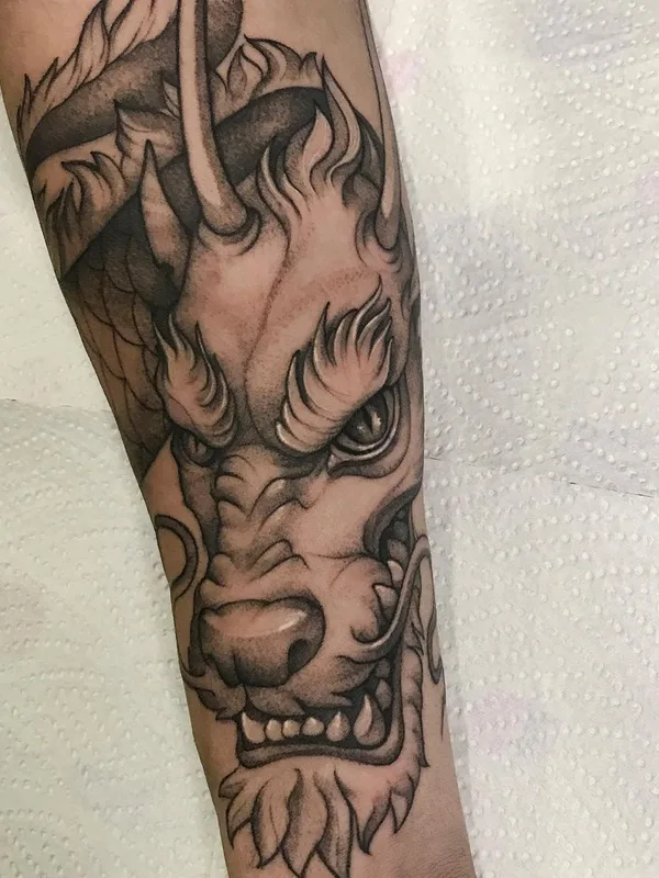 black and grey japanese 纹身 在 forearm #50695 | 纹身师 Аля Тугушева