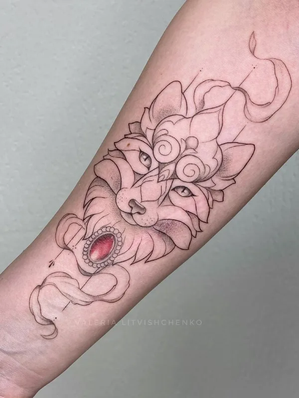 black and grey linework 纹身 在 forearm #50711 | 纹身师 Валерия Литвищенко