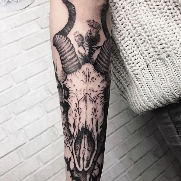 Graphic tattoo by Владислав Ретунский in Саратов