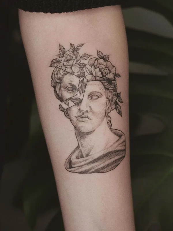 black and grey black and grey tatouage sur forearm #50808 | Artiste tatoueur Татьяна Симкинс