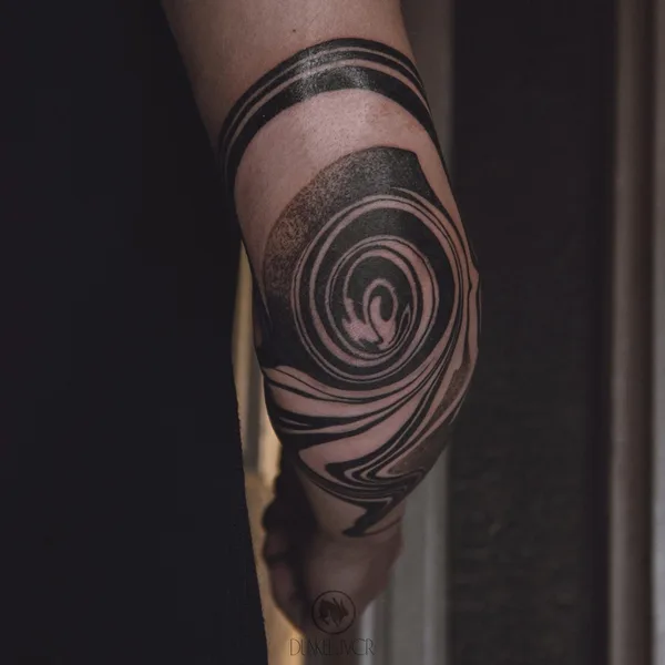 Abstract tattoo by Юлия Дункель in Омск