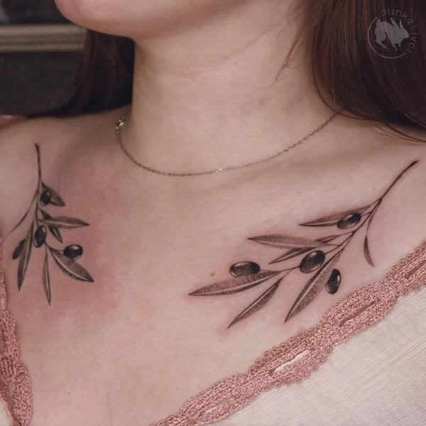 Abstract tattoo by Юлия Дункель in Омск